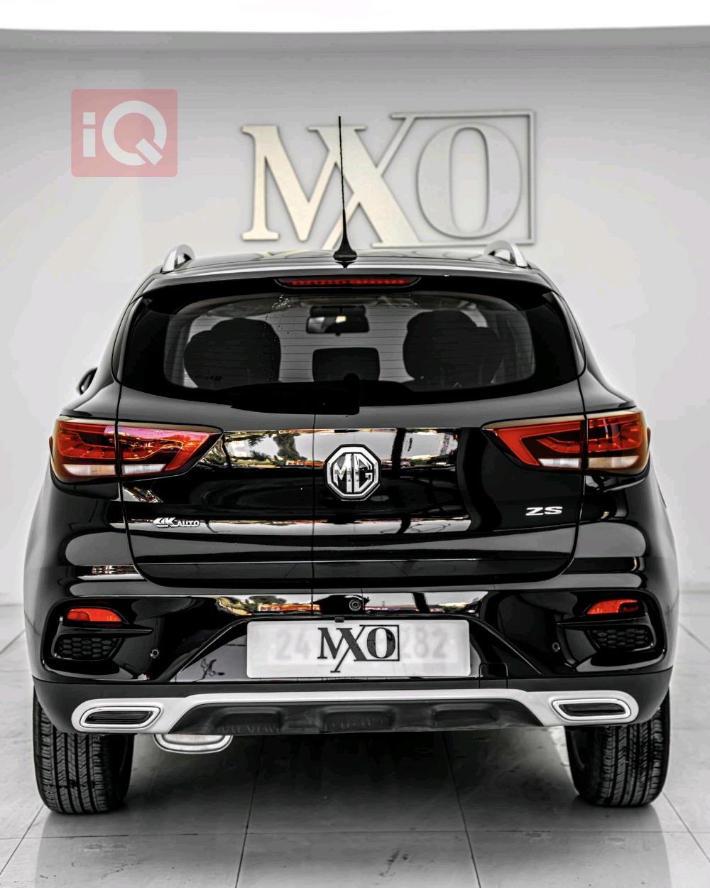 MG ZS